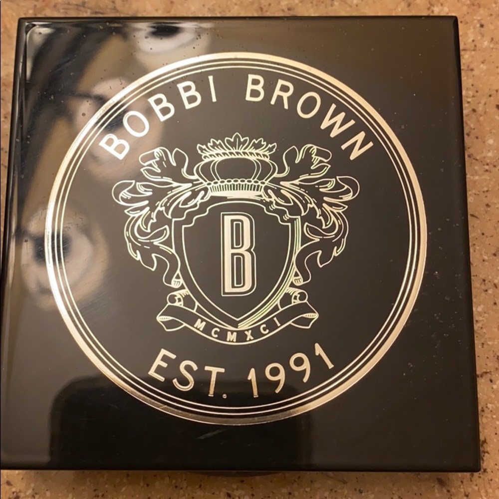 Bobbi Brown shimmer brick compact